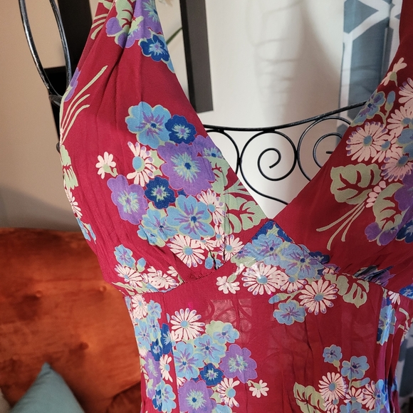 Vintage 1970s Red Floral Dress with Blouse - Picture 7 of 16